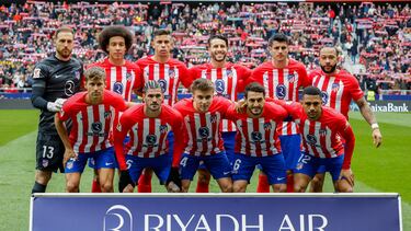 Formación del Atlético frente al Betis.