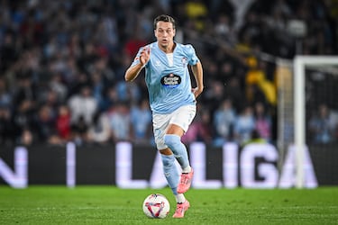 El canterano del Atlético de Madrid, ganador de LaLiga y la Copa del Rey como colchonero, está libre tras dos temporadas tímidas en el Celta. Al lateral derecho se le recuerda más en Inglaterra, donde jugó en el Liverpool, Sunderland y siete campañas en el Newcastle. Nunca ha sido llamado por la selección absoluta de España. 