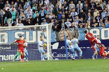 El Zaragoza se alivia y traslada los nervios al Málaga