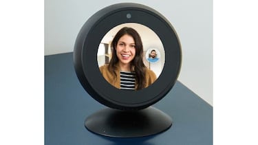 Amazon Echo Spot: el reloj despertador inteligente con Alexa, capaz de controlar tu casa