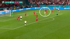 Más lío todavía: la doble controversia del ya histórico penalti a Sterling