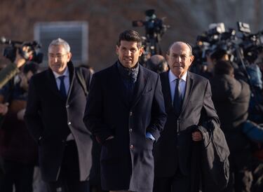 El exdirector deportivo de la selección masculina de fútbol, Albert Luque, a su llegada a la Audiencia Nacional.