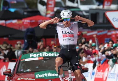 El ciclista español se resarce de un mal día, el de ayer, y consigue su primera etapa individual en esta Vuelta.