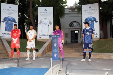El Marbella presenta sus impactantes equipaciones y el sueño por el nuevo estadio