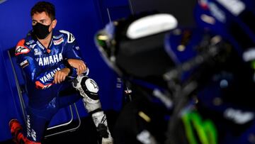 Lorenzo como probador de Yamaha durante los test de Sepang.