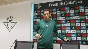 Poyet: "Cristiano Ronaldo es el jugador del año"
