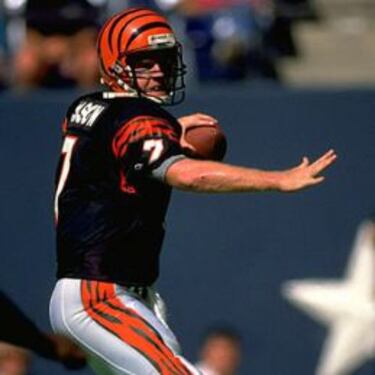 Quarterbacks satánicos: Cuando el juego está maldito