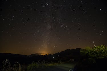 Astroturismo en España: los mejores destinos para contemplar las estrellas este verano
