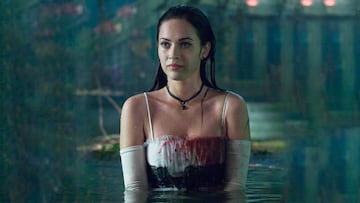 Jennifer's Body Megan Fox escena desnuda lago