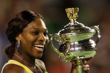 Dos años estuvo Serena sin ganar un grande. La norteamericana se volvía a reencontrar en una final de un Grand Slam en el mismo lugar donde ganó su último. Esta vez contra la rusa María Sharápova, a la que le ganaría en dos sets por 6-3, 7-6.