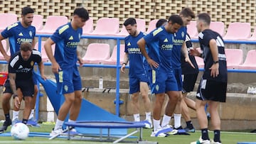 Tachi y Sebas Moyano, durante el primer entrenamiento de la pretemporada.