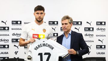 Roman Yaremchuk y Miguel Ángel Corona.