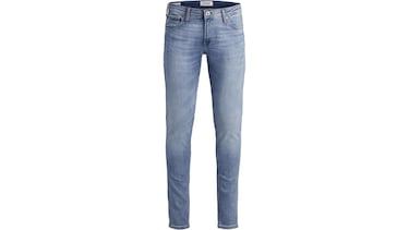 Los vaqueros en color claro para hombre que son perfectos para el verano