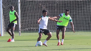 Dalisson, presionado por Ntji