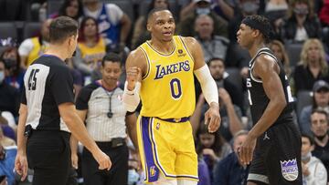 El equipo angelino se impuso a los Kings. Antes del duelo, se conoció la baja de LeBron, que se perderá, otra vez, varios partidos. Enésimo revés para los Lakers.