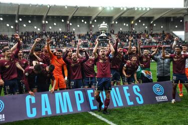 El Pontevedra no falla y ya es equipo de Primera RFEF