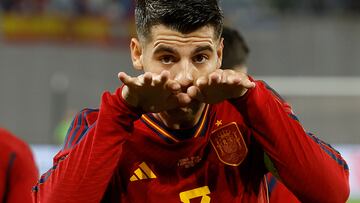 Morata celebra uno de sus goles a Georgia, el pasado viernes en Tiflis.