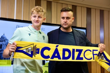 Pelayo Fernández: “Le dije a mi representante que solo quería ir al Cádiz”