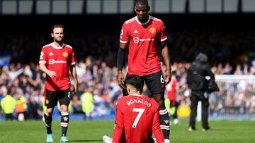 Cristiano y Pogba, tras la derrota ante el Everton.