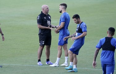 La ilusión de la Peña Deportiva mide hoy la tristeza del Málaga
