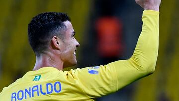 Influencer hace homenaje viral a Cristiano Ronaldo en su Lamborghini