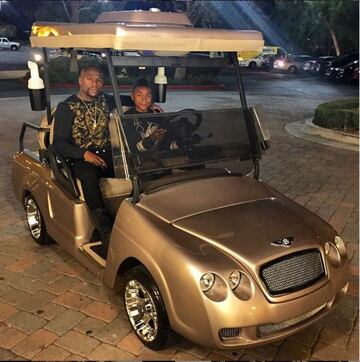 Mayweather le mandó a hacer a su hijo un Bentley edición de golf para que aprenda a manejar y disfrute del campo de golf. 