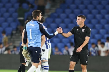 Embarba sale al rescate del Almería en Anoeta