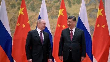 FILE PHOTO: Russian President Vladimir Putin attends a meeting with Chinese President Xi Jinping in Beijing, China February 4, 2022. Sputnik/Aleksey Druzhinin/Kremlin via REUTERS ATTENTION EDITORS - THIS IMAGE WAS PROVIDED BY A THIRD PARTY./File Photo