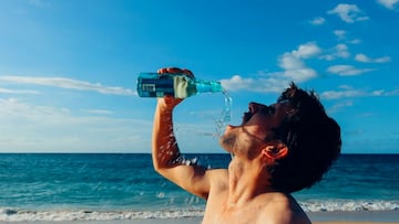 Why you shouldn’t drink very cold water in the middle of summer: “It can make you feel hotter”
