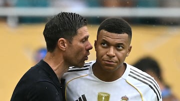 Xabi Alonso y Mbappé.
