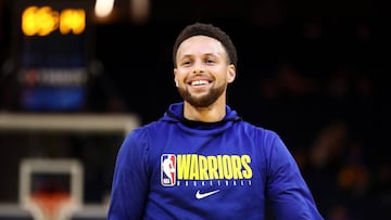 SAN FRANCISCO, CALIFORNIA - MARCH 05: Stephen Curry #30 of the Golden State Warriors warms up before their game against the Toronto Raptors at Chase Center on March 05, 2020 in San Francisco, California. NOTE TO USER: User expressly acknowledges and agrees that, by downloading and or using this photograph, User is consenting to the terms and conditions of the Getty Images License Agreement. Ezra Shaw/Getty Images/AFP
== FOR NEWSPAPERS, INTERNET, TELCOS & TELEVISION USE ONLY ==