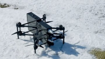 Adiós a los drones de siempre: desde Corea del Sur llega el operador capaz de maniobrar 10 ‘avisperos’ a la vez