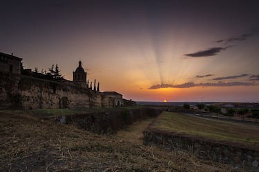 Astroturismo en España: los mejores destinos para contemplar las estrellas este verano