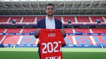 Lisci en su presentación con Osasuna.