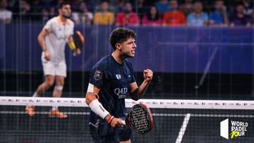 Tapia celebra un punto en la semifinal,