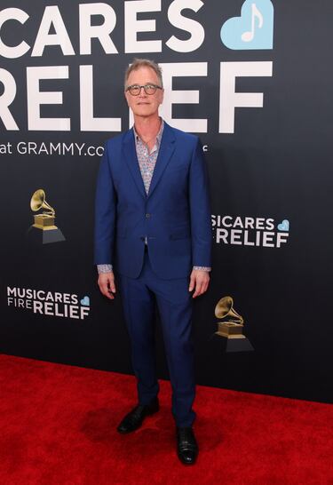 Dan Wilson posa en la alfombra roja de los Grammys 2025 en ell Crypto.com Arena situado en la ciudad de Los Ángeles, en California.