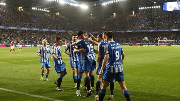 Partido Deportivo de La Coruña - Tarazona. gol pablo Vázquez