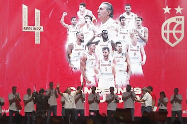 Por cuarta vez, España, dirigida por Sergio Scariolo, se coronó campeona de Europa de baloncesto masculino.