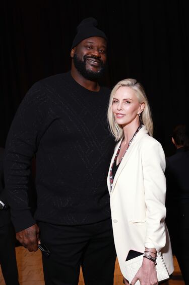 Shaquille O'Neal y Charlize Theron.