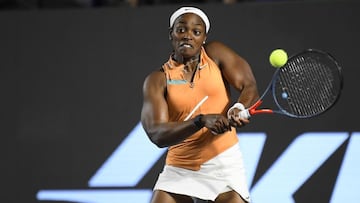 Stephens y Bouzkova avanzan a la final de Zapopan