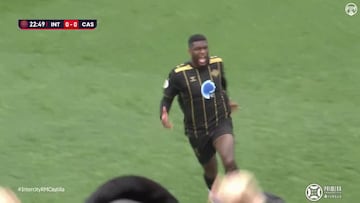 ¡Ha jugado Premier, Bundesliga y Champions y le ha hecho al Castilla el gol del año en 1º RFEF! Qué locura...