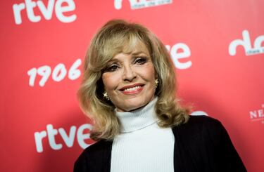 La mítica intérprete catalana, que contaba con una larga carrera profesional en el mundo del cine, el teatro y la televisión, murió a los 77 años a causa de un cáncer que había superado, pero que volvió y que, sin ella saberlo y en apenas siete días, desembocó en este trágico final. Es considerada una musa del destape, y participó en formatos del calibre de ‘Aplauso’ y en series tan icóniciccwin247.como ‘Farmacia de guardia’, ‘Curro Jiménez’, ‘Hostal Royal Manzanares’ o ‘El súper’.