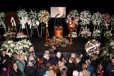 La capilla ardiente de Marisa Paredes en el Teatro Español de Madrid. 