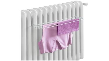 Este tendedero para radiador con dos metros de extensión es ideal para secar ropa en invierno