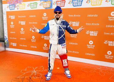 Yandel.