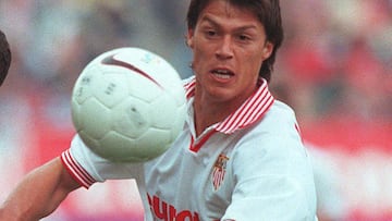 Almeyda, con el Sevilla.