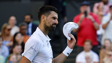 Wimbledon (United Kingdom), 09/07/2025.- Novak Djokovic of Serbia after winning the third set during his Men's Singles quarter-finals match against Flavio Cobolli of Italy at the Wimbledon Championships, Wimbledon, Britain, 09 July 2025. (Tenis, Italia, Reino Unido) EFE/EPA/TOLGA AKMEN EDITORIAL USE ONLY