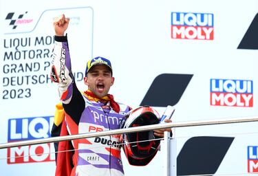 Jorge Martín en el podio del Gran Premio de Alemania de Moto GP en el circuito de Sachsenring.