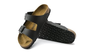 Birkenstock Arizona: así es la sandalia unisex que arrasa en Amazon con 17.000 valoraciones