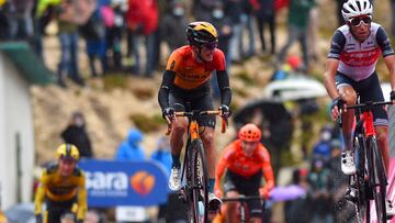 Pello Bilbao, en un final de etapa del Giro.